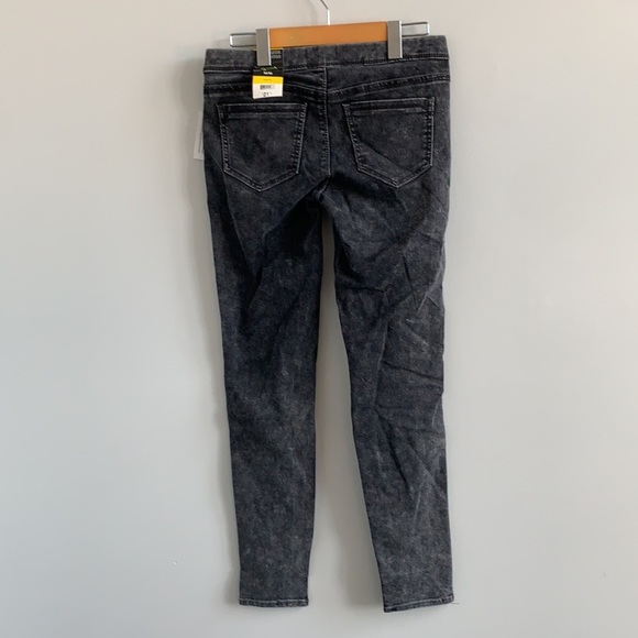 NWT G21 Black Acid Wash Jeggings size Medium - Picture 5 of 7